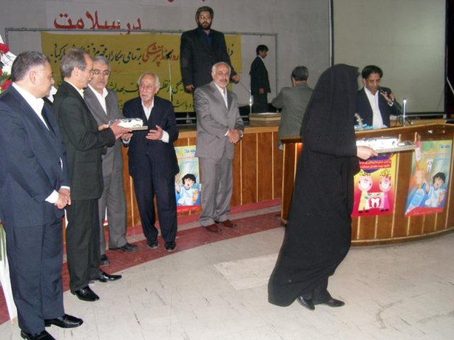 روز دندانپزشک سال86