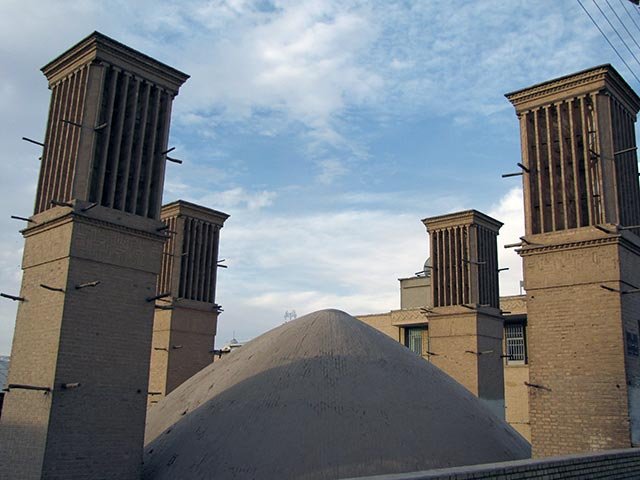 قله شیرکوه